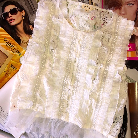 POL Lace Trim Ruffle Hem Button Detail Round Neck Sleeveless Top main image 0